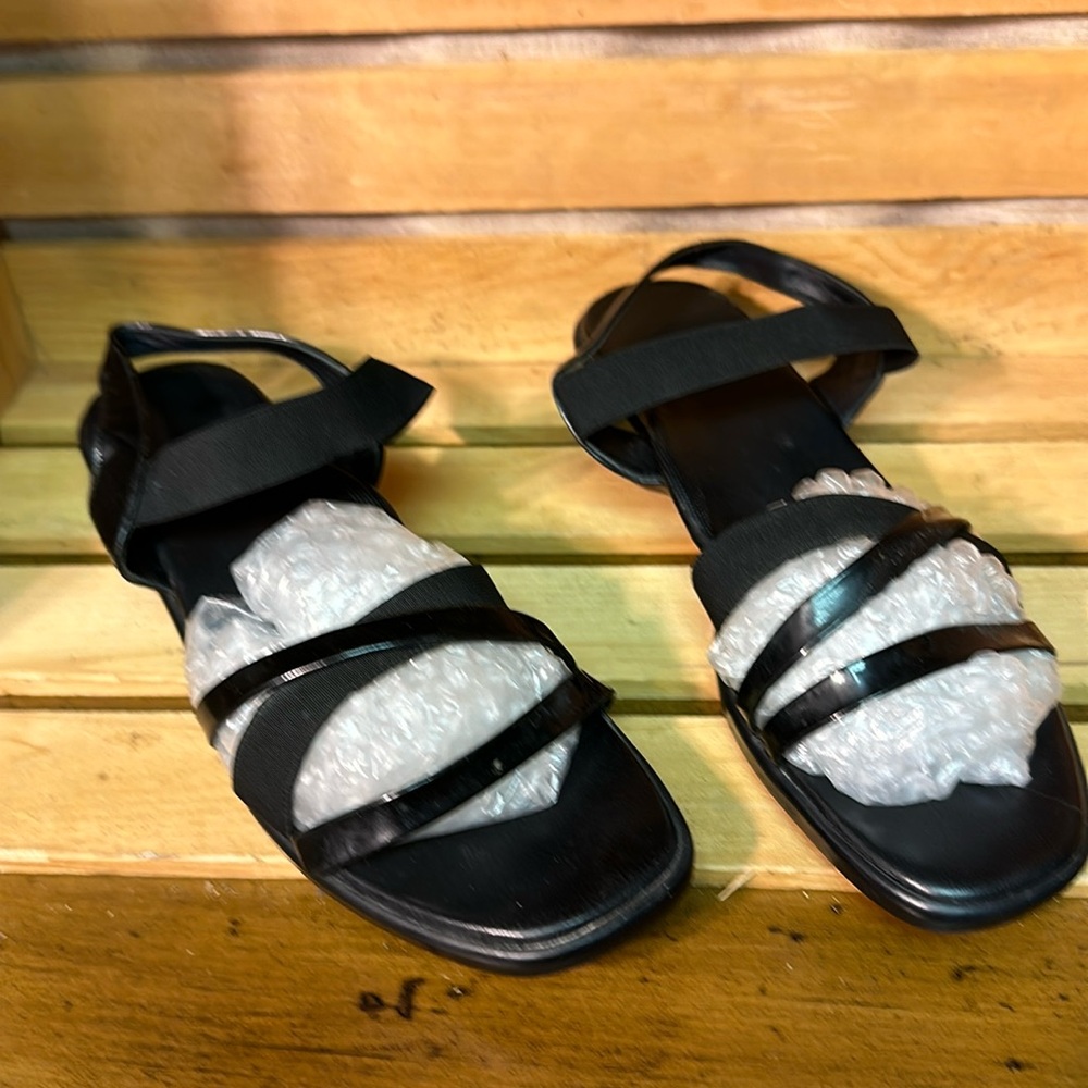 Munro Sandals